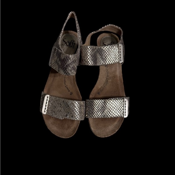 Sofft Shoes - Sofft Metallic gold Sandals